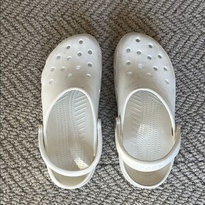 CROCS - Men’s 10/12' White